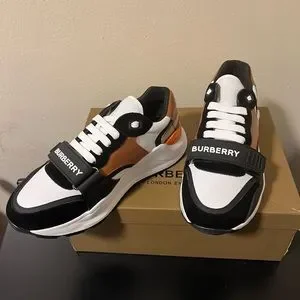 ☆関税込☆BURBERRY★Nylon, Suede and Vintage Check Sneakers burberry-leopard-print-nylon-